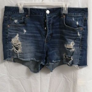 AMERICAN EAGLE DISTRESSED JEANS SHORTS